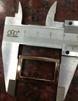 परिधान और बेल्ट 1.9cm एक्स 3.2cm फैशन के लिए धातु पट्टी धातु ट्रिम